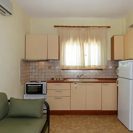 Armonia Apartment Nikiti (Sithonia)